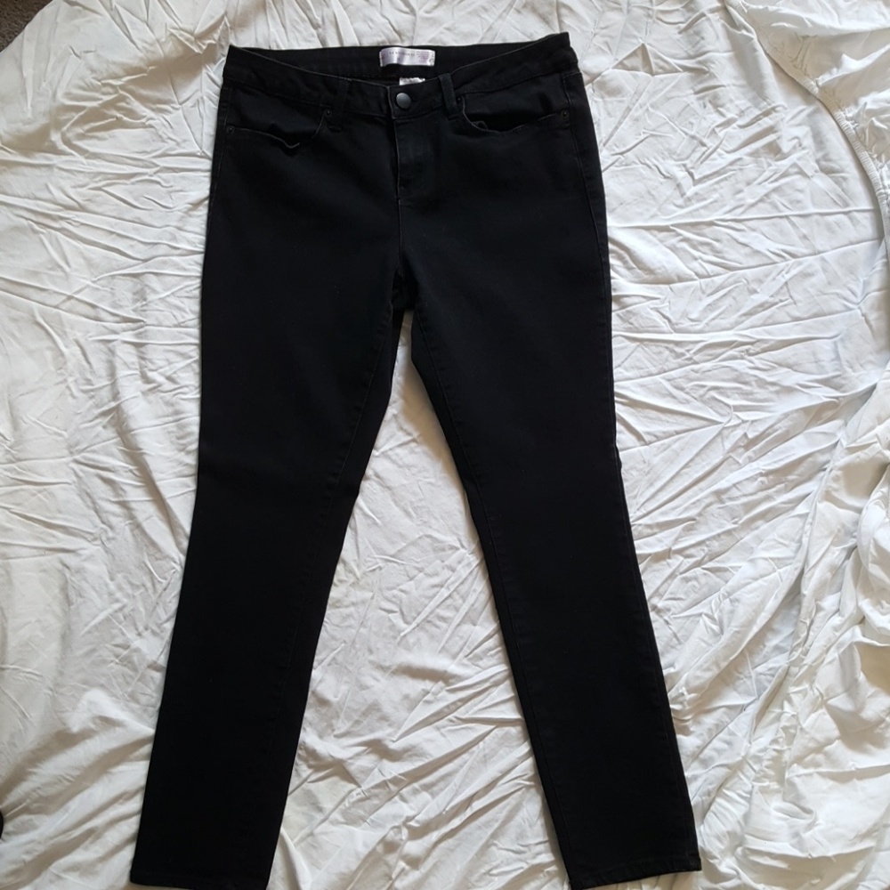 Black skinny jeans